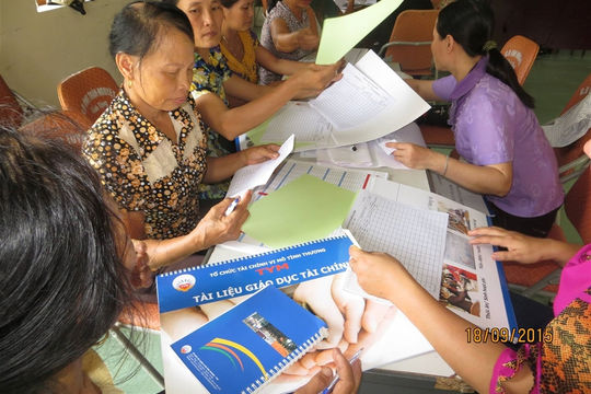 Giáo dục tài chính - nền tảng để phát triển tài chính toàn diện