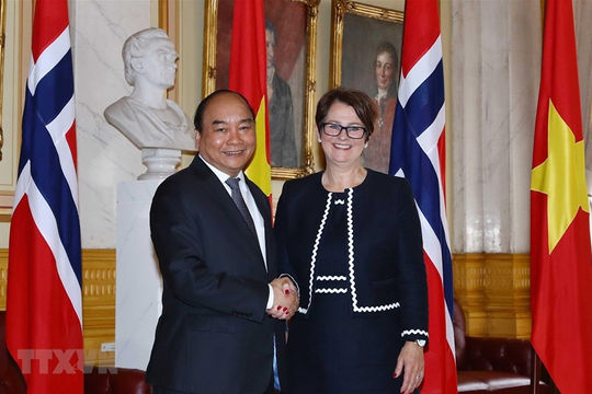 Thủ tướng Nguyễn Xuân Phúc hội kiến Chủ tịch Quốc hội Na Uy