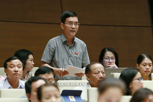 Đại biểu Quốc hội đề nghị không điều chỉnh tiêu chí phân loại dự án quan trọng quốc gia Đại biểu Quốc hội đề nghị không điều chỉnh tiêu chí phân loại dự án quan trọng quốc gia