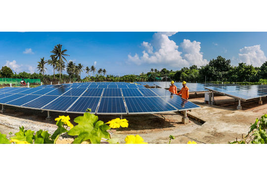 Kỷ lục của ngành điện lực khi liên tiếp có các dự án điện mặt trời vận hành
