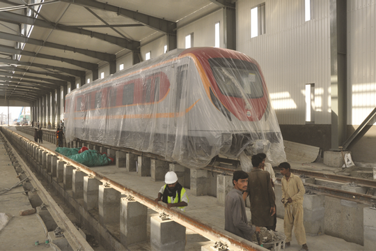 Pakistan:  Thất thoát, tham nhũng làm trì hoãn tiến độ Dự án Orange Line