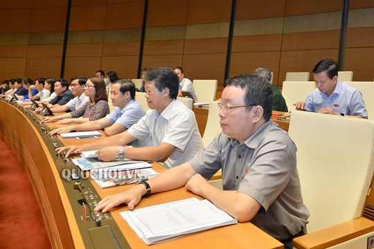 Quốc hội thông qua Dự án Luật Đầu tư công (sửa đổi)