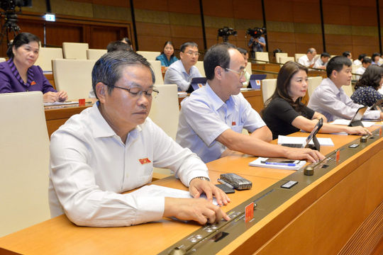 Quốc hội thông qua Luật Giáo dục (sửa đổi)