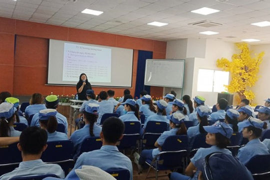 Liên đoàn lao động TP.Hà Nội phổ biến kiến thức về BHXH cho công nhân lao động