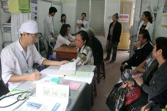 Xây dựng gói Bảo hiểm y tế nhiều mệnh giá: Góp phần đảm bảo cân  đối Quỹ Bảo hiểm y tế