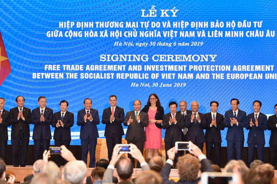 Việt Nam - EU ký hai Hiệp định quan trọng về Thương mại tự do (EVFTA) và Bảo hộ đầu tư (EVIPA)