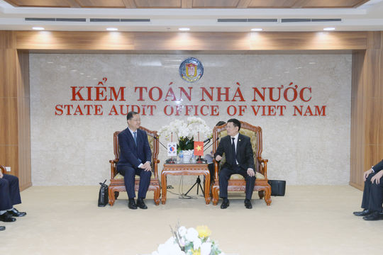 Tổng Kiểm toán Nhà nước tiếp Ủy viên Ủy ban Kiểm toán và Thanh tra Hàn Quốc