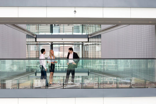 Vương quốc Anh: Kế hoạch kiểm toán nhiều chính quyền địa phương chậm trễ