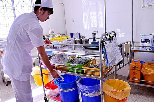 Giảm thiểu chất thải nhựa trong y tế