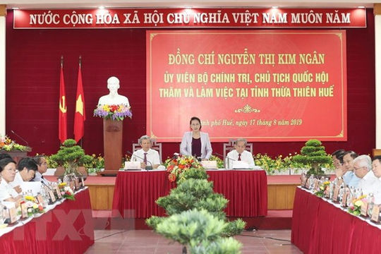 Chủ tịch Quốc hội: Thừa Thiên-Huế nên có những đột phá về kinh tế