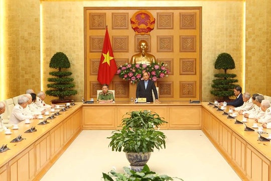 Thủ tướng gặp mặt đoàn cán bộ Công an chi viện chiến trường miền Nam