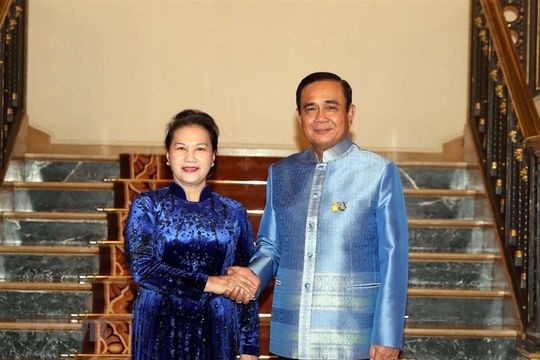 Chủ tịch Quốc hội Nguyễn Thị Kim Ngân hội kiến Thủ tướng Thái Lan