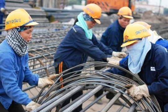 Tổng Liên đoàn Lao động Việt Nam đề xuất tăng tuổi nghỉ hưu, giảm giờ làm