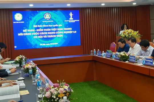 Công nghệ 4.0  làm thay đổi môi trường và điều kiện làm việc của các kế toán, kiểm toán viên