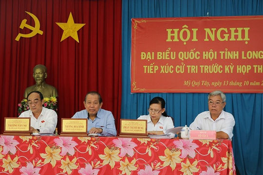 Phó Thủ tướng Thường trực tiếp xúc cử tri Long An