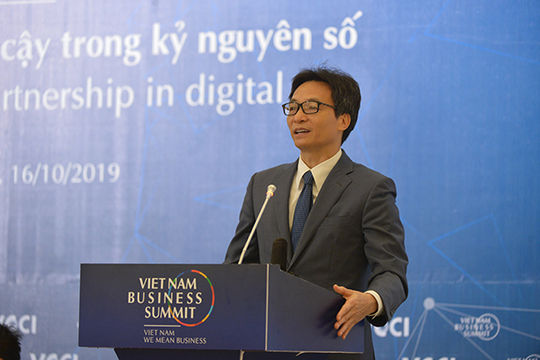 Đổi mới để kịp thời nắm bắt cơ hội từ CMCN 4.0 Đổi mới để kịp thời nắm bắt cơ hội từ CMCN 4.0