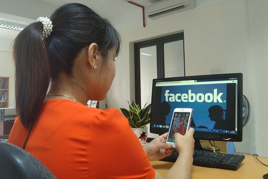 Số hóa và chia sẻ dữ liệu: Làm sao để quản lý rủi ro mà không cản trở đổi mới sáng tạo? Số hóa và chia sẻ dữ liệu: Làm sao để quản lý rủi ro mà không cản trở đổi mới sáng tạo?