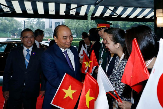 Thủ tướng đến thủ đô Tokyo, Nhật Bản