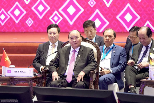 Thủ tướng dự Hội nghị Cấp cao Đông Á