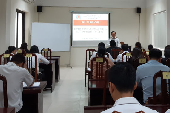 Khai giảng lớp bồi dưỡng kỹ năng kiểm toán ngân sách nhà nước cấp độ 1 Khai giảng lớp bồi dưỡng kỹ năng kiểm toán ngân sách nhà nước cấp độ 1