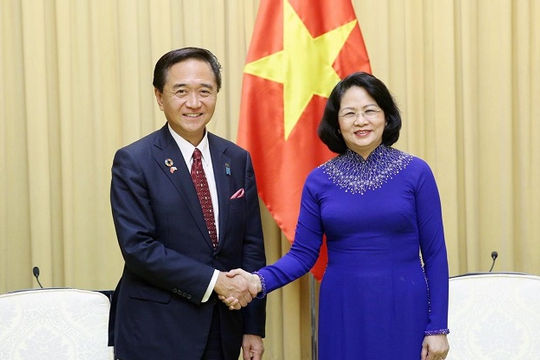 Phó Chủ tịch nước Đặng Thị Ngọc Thịnh tiếp Thống đốc tỉnh Kanagawa