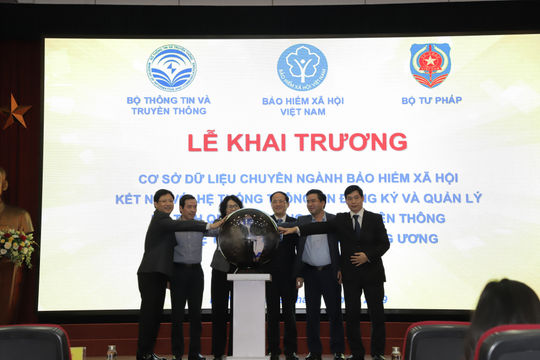 Hệ thống liên thông dữ liệu cấp khai sinh và thẻ bảo hiểm y tế cho trẻ em dưới 6 tuổi chính thức đi vào hoạt động