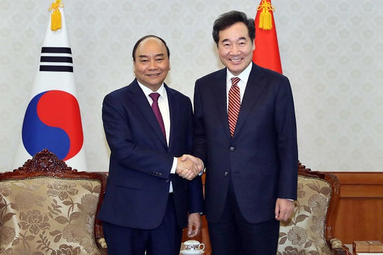 Thủ tướng Nguyễn Xuân Phúc gặp Thủ tướng Hàn Quốc Thủ tướng Nguyễn Xuân Phúc gặp Thủ tướng Hàn Quốc