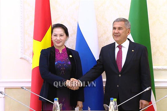 Chủ tịch Quốc hội hội kiến Tổng thống Tatarstan