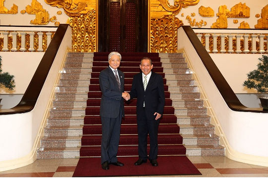 Phó Thủ tướng Thường trực tiếp Thống đốc tỉnh Tochigi (Nhật Bản)