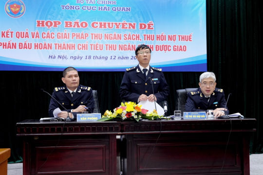 Thu thuế xuất nhập khẩu sớm cán đích nhờ dầu thô và ô tô nhập khẩu