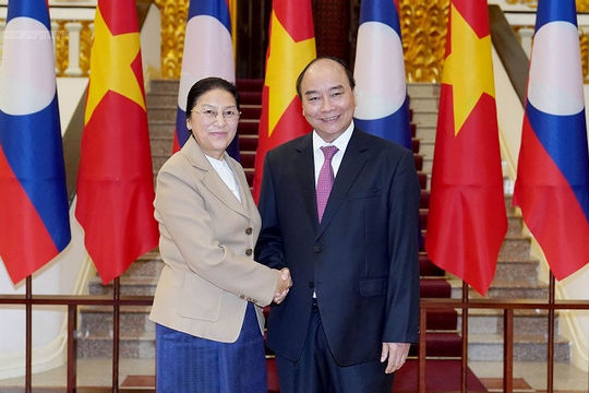 Thủ tướng tiếp Chủ tịch Quốc hội Lào Thủ tướng tiếp Chủ tịch Quốc hội Lào