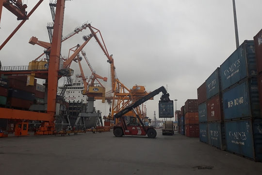 Quy mô kim ngạch xuất nhập khẩu ước đạt 517 tỷ USD