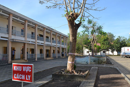 Lắp đặt Bệnh viện dã chiến tại Vĩnh Phúc và TP. Hồ Chí Minh