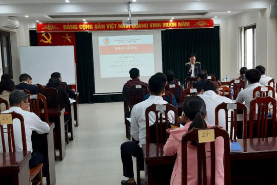 35 học viên tham gia Lớp Bồi dưỡng kỹ năng kiểm toán ngân sách nhà nước 35 học viên tham gia Lớp Bồi dưỡng kỹ năng kiểm toán ngân sách nhà nước