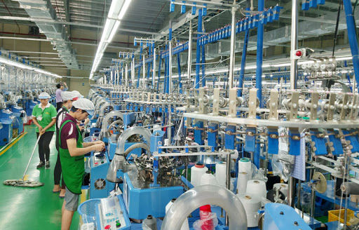 Gia hạn thuế, tiền thuê đất, giảm phí, lệ phí hỗ trợ thiệt hại do COVID-19