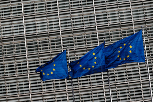 EU đình chỉ các quy tắc về ngân sách, cho phép tự do chi tiêu