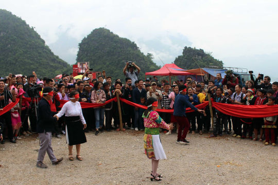 Dừng mọi hoạt động văn hóa và kinh doanh dịch vụ vui chơi, giải trí