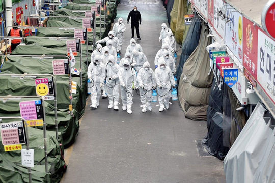 Các quốc gia tìm biện pháp đối phó dịch Covid-19