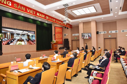 Tăng cường làm việc trực tuyến  để phòng ngừa dịch bệnh Tăng cường làm việc trực tuyến  để phòng ngừa dịch bệnh