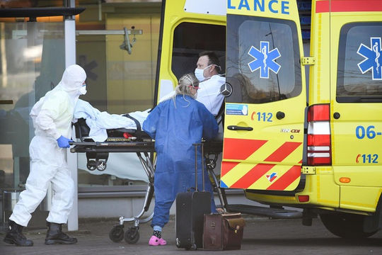 Thế giới sắp cán mốc 120.000 ca tử vong vì Covid-19