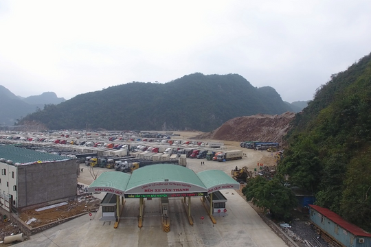 Tìm giải pháp gỡ khó cho thương mại Việt Nam-Trung Quốc giữa dịch Covid-19 Tìm giải pháp gỡ khó cho thương mại Việt Nam-Trung Quốc giữa dịch Covid-19