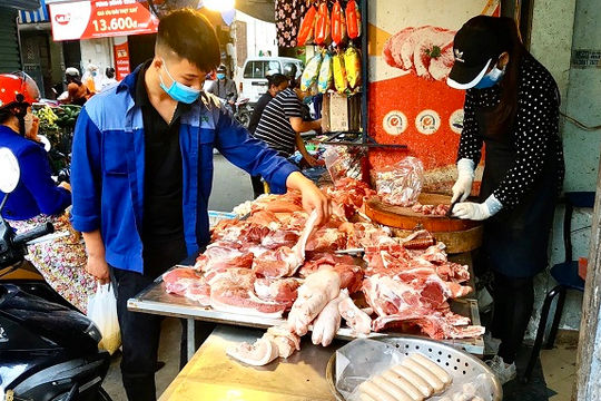 Kiểm soát giá thịt lợn:  Thực tế chưa như kỳ vọng