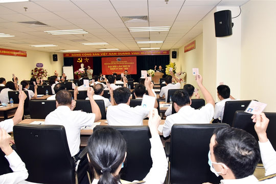 Tiếp tục xây dựng tổ chức Đảng xứng đáng là cánh chim đầu đàn trong Đảng bộ Kiểm toán Nhà nước