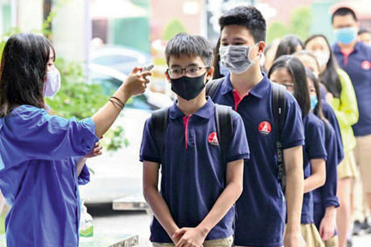 Vừa học, vừa phòng chống dịch