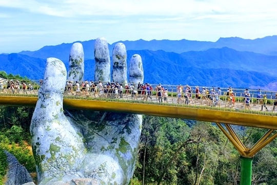 Kích cầu du lịch sau mùa dịch: “Người Việt Nam đi du lịch Việt Nam”