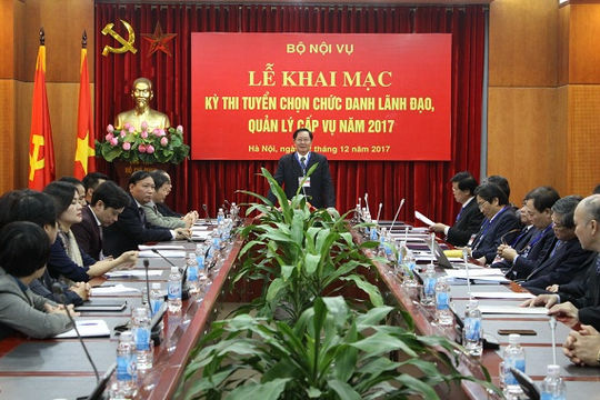 Thi tuyển lãnh đạo:  Cần có giải pháp để phát huy tối đa  công tác tuyển dụng cán bộ