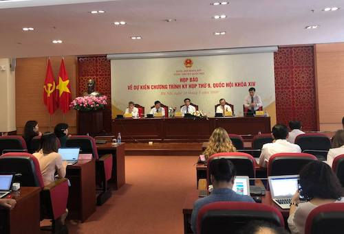 UBTVQH đồng ý nâng mức giảm trừ gia cảnh lên 11 triệu đồng