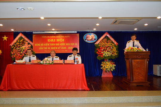 Quyết tâm xây dựng Đảng bộ trong sạch, vững mạnh, hoàn thành thắng lợi mọi nhiệm vụ chính trị