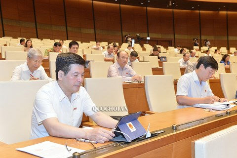 Đại biểu Quốc hội kiến nghị không đưa hộ kinh doanh vào Luật Doanh nghiệp Đại biểu Quốc hội kiến nghị không đưa hộ kinh doanh vào Luật Doanh nghiệp