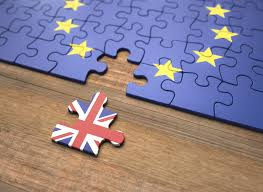 Kinh tế Anh đối mặt khủng hoảng "kép"